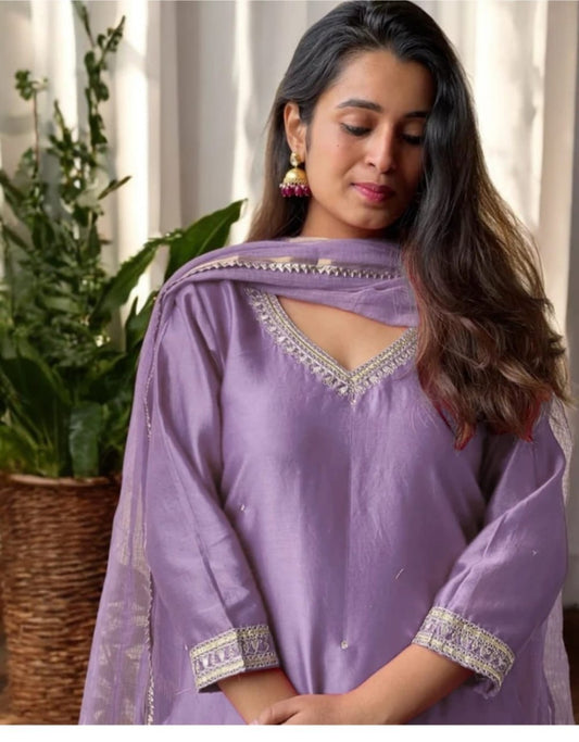 Women’s Elegant Kurta Pant Dupatta Set