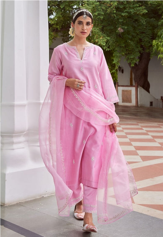 Women Roman Embroidered Kurta Pant Dupatta Set