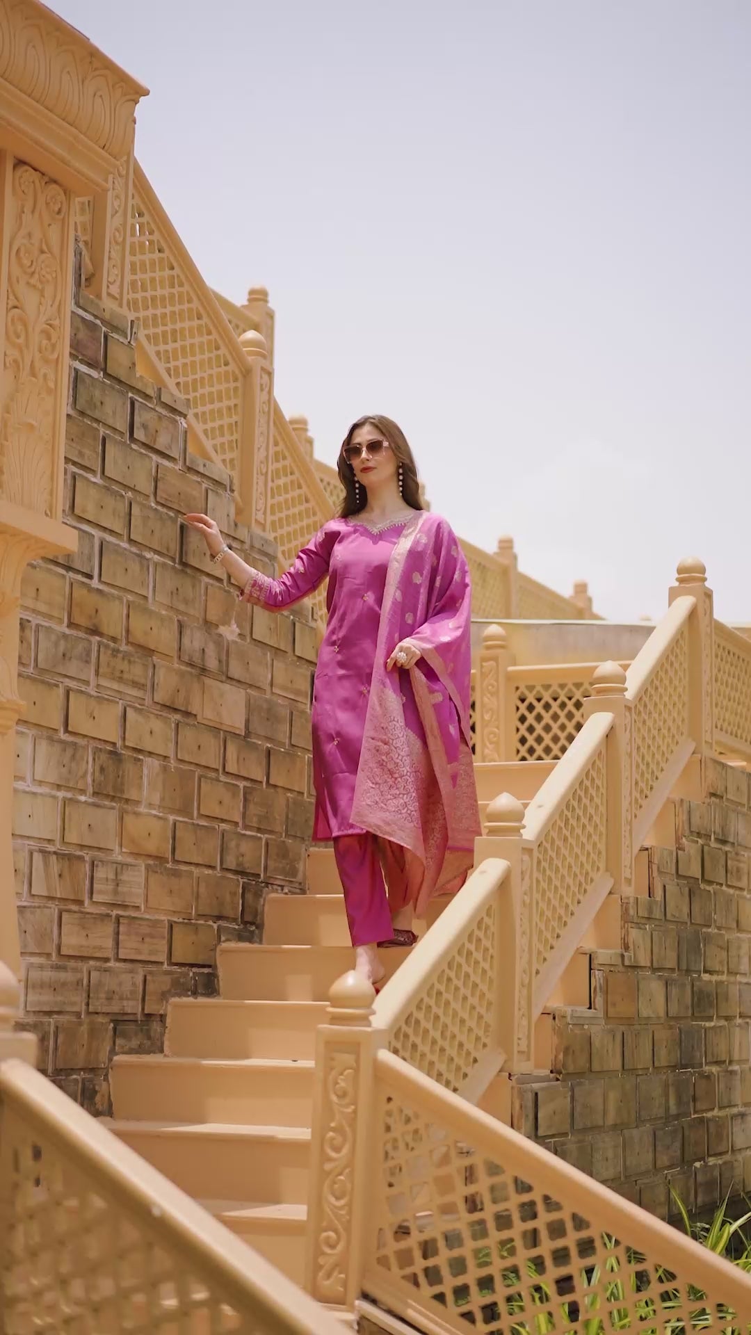 Women's SILK Embroidered Straight Kurta with Pant And JECKET BUTTI Printed Dupatta Sets